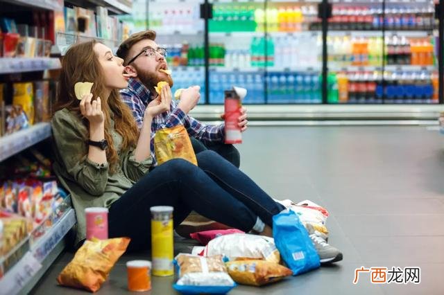 做食品批发生意赚钱吗,做食品代理商赚钱吗