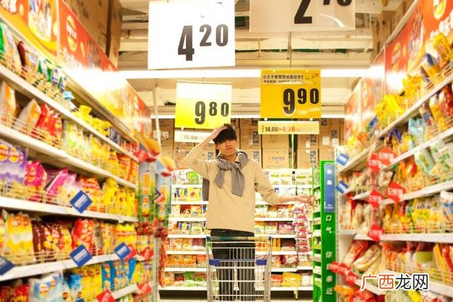 做食品批发生意赚钱吗,做食品代理商赚钱吗