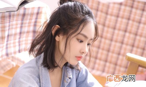 早上该如何和女生打招呼，早上应该怎样和女生发早安