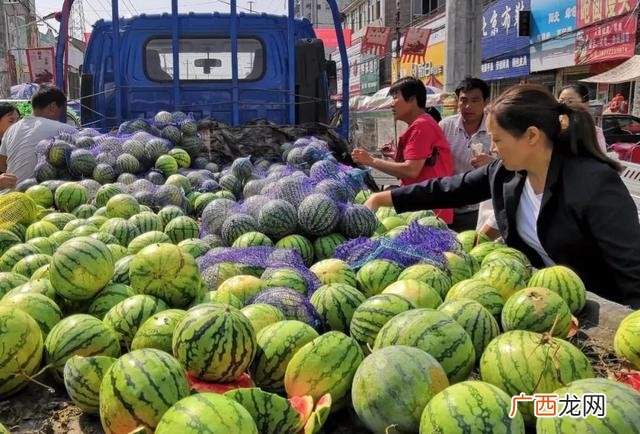 适合年轻人的创业小生意 适合一个人在家做的小生意