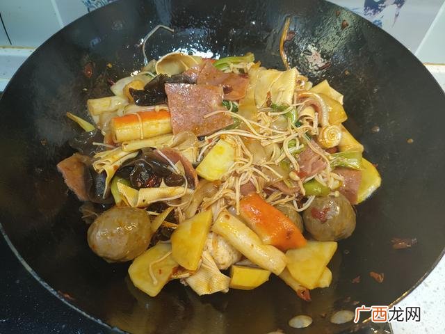 麻辣香锅的做法 免费创业项目加盟代理网上