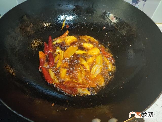 麻辣香锅的做法 免费创业项目加盟代理网上
