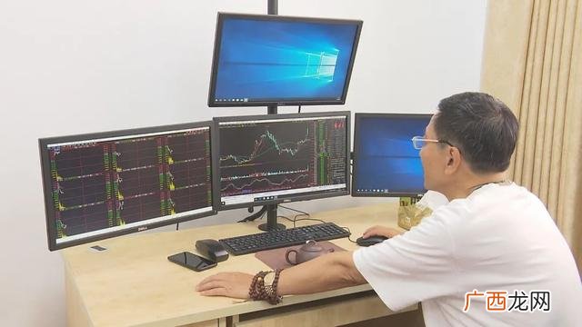网上开通创业板交易 创业板必须去营业部吗