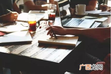 马云的创业故事简短 怎么创业才能成功视频