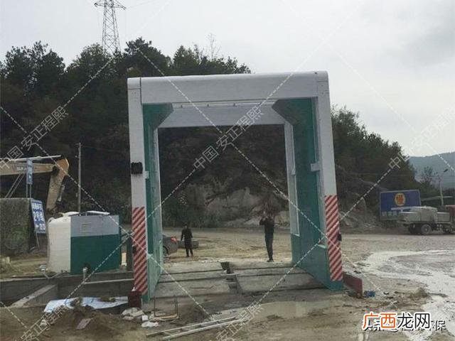 全自动收费洗车机,龙门式全自动洗车机有多重