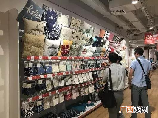 0.5元家用小商品批发 义乌衣服批发3元一件儿童