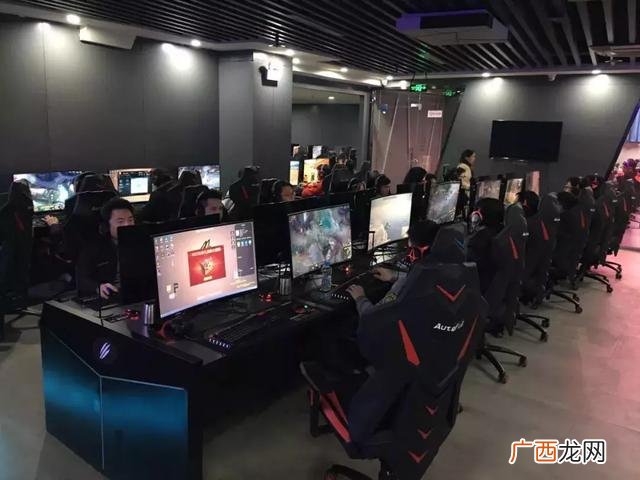 网吧创新创业计划书,网吧创业计划书