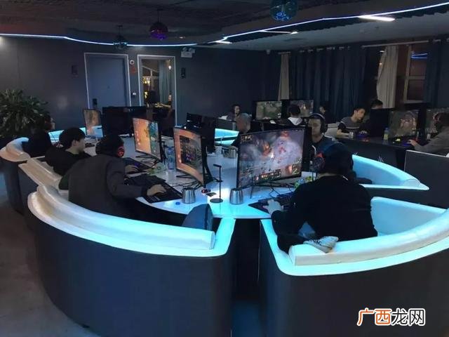 网吧创新创业计划书,网吧创业计划书