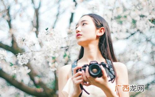 和女生有什么话题可聊,和女生都聊些什么话题