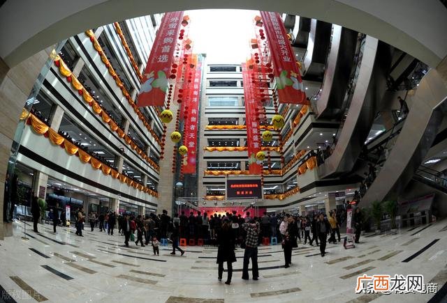 想拼多多开店去哪里进货便宜,拼多多开店免费货源哪里找