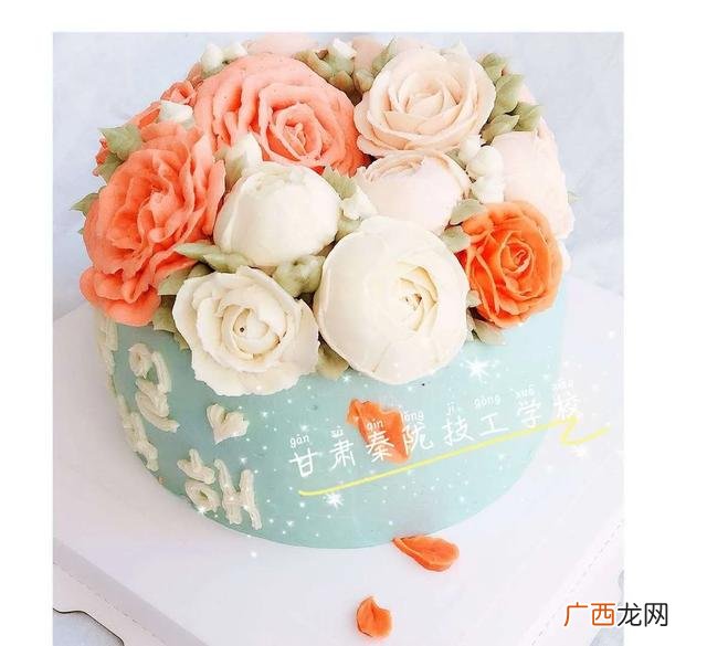 烘焙学校有学历可以拿吗,想学甜品在哪里学