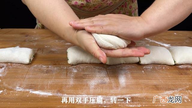 适合女人一个卖早餐摆摊 新手开早餐店经验
