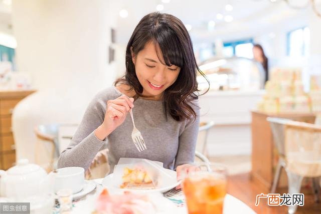 现在小本生意做什么赚钱,一个人的小本生意