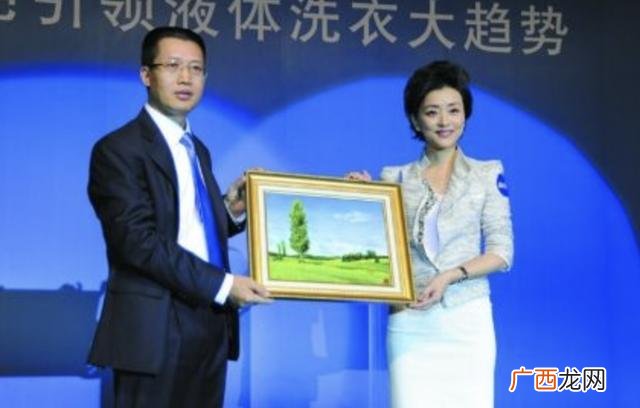 蓝月亮洗衣液加盟办厂 代理蓝月亮