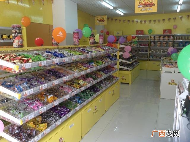 零食店利润一般在多少 零食店货源批发