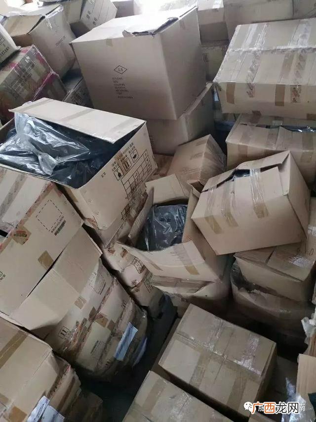 杭州服装厂家一手货源拿货,杭州服装厂家一手货源怎么找