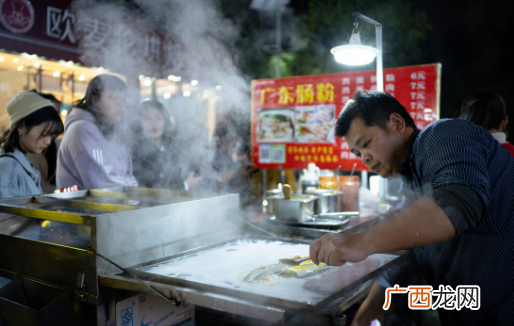 小摊生意做什么赚钱?2022年投资小利润高的小生意
