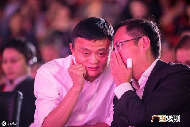 马云创业成功的故事简短50字,马云创业初期的故事观后感