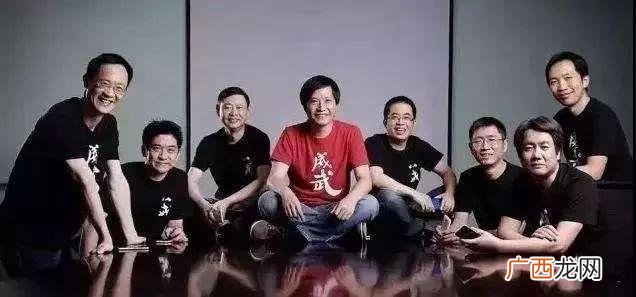 和两个朋友合伙好还是一个好,一个人创业还是合伙创业好