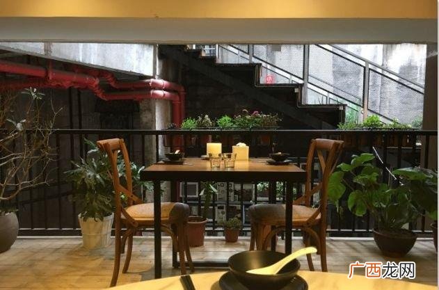 二楼开什么店比较好 店铺在二楼适合开什么店