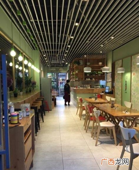 二楼开什么店比较好 店铺在二楼适合开什么店
