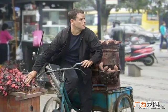 投资小的摆地摊 一个人摆地摊做什么好