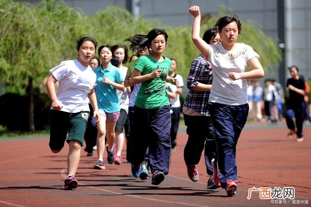 初中毕业生学什么专业好 女孩子培训什么比较好