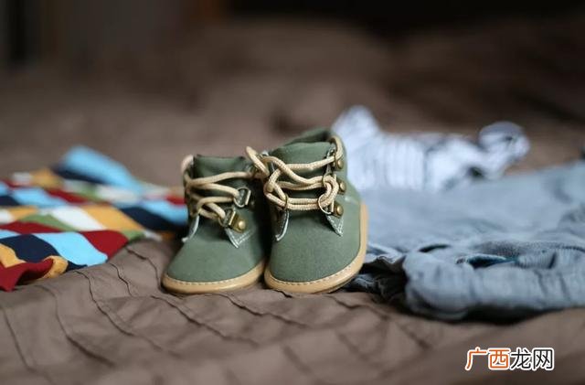 婴幼儿服装批发货源哪里好,儿童装批发市场哪里的时尚又便宜