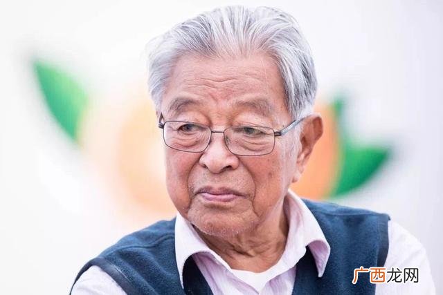 褚时健八字 储时健70岁创业