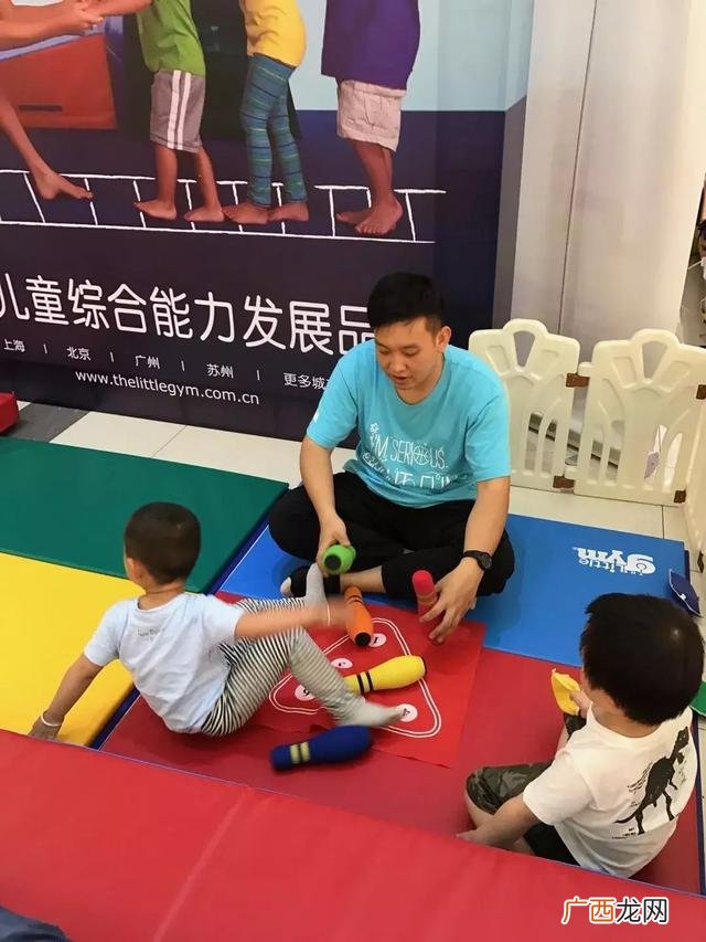 小小运动馆100次课价格 小小运动馆加盟费用多少钱