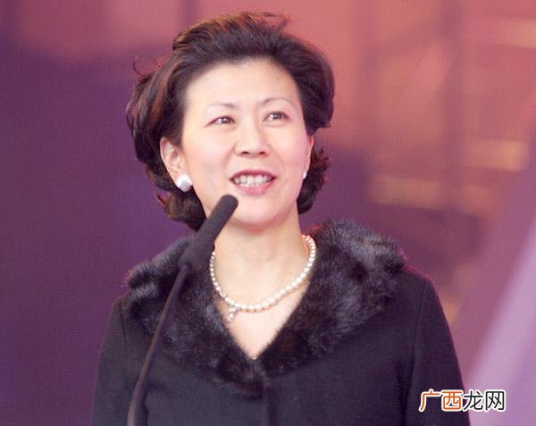 李嘉诚励志故事 李嘉诚创业之路视频