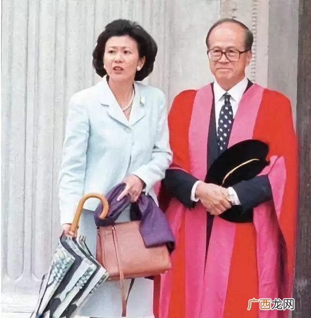 李嘉诚励志故事 李嘉诚创业之路视频