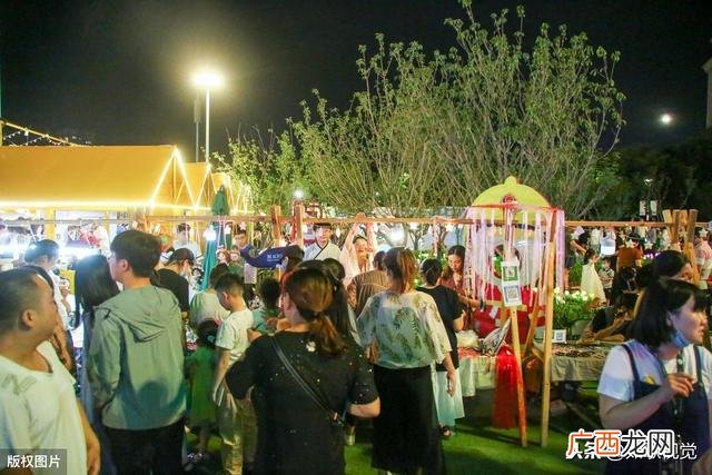 地摊生意做什么好,一个女人摆地摊做什么生意好