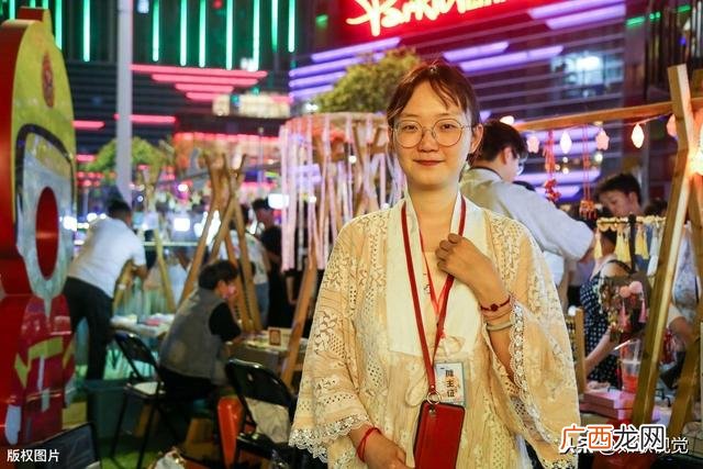 地摊生意做什么好,一个女人摆地摊做什么生意好