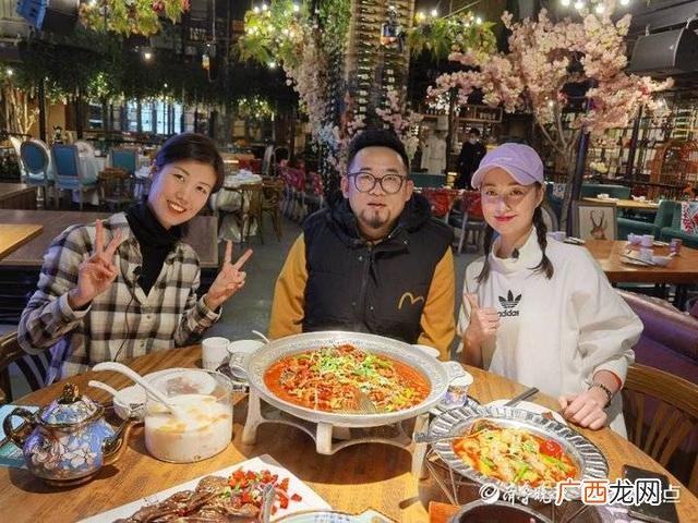 音乐餐吧投资大概需要多少钱,现在什么快餐最火爆最赚钱