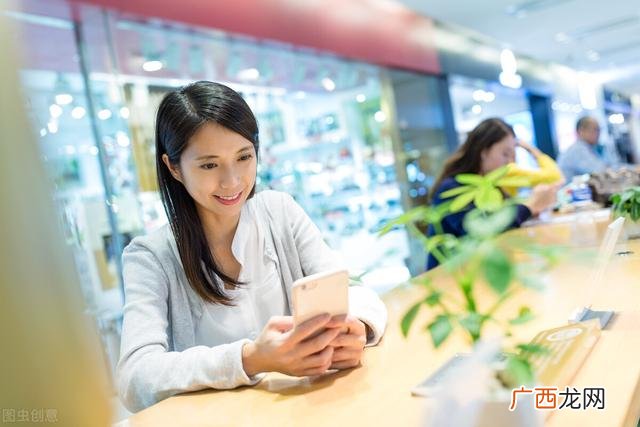 2021开什么实体店比较赚钱 2021年干什么行业最赚钱