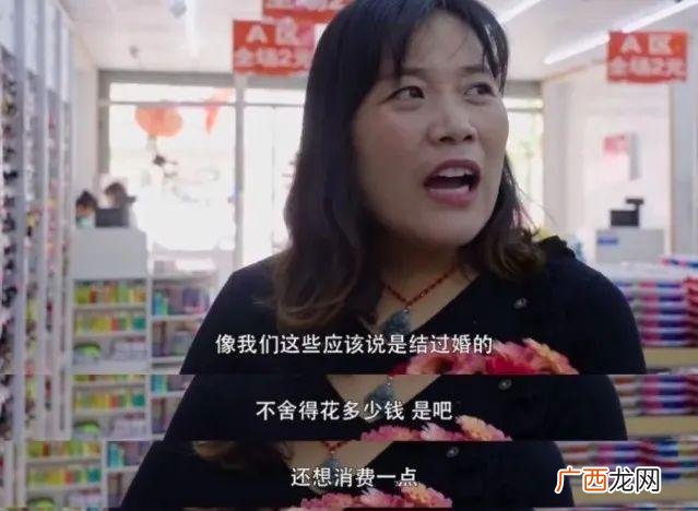 在农村开2元店赚钱吗 两元加盟店投资多少钱