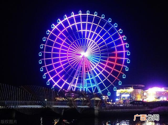大海图片夜景真实照片 海边城市图