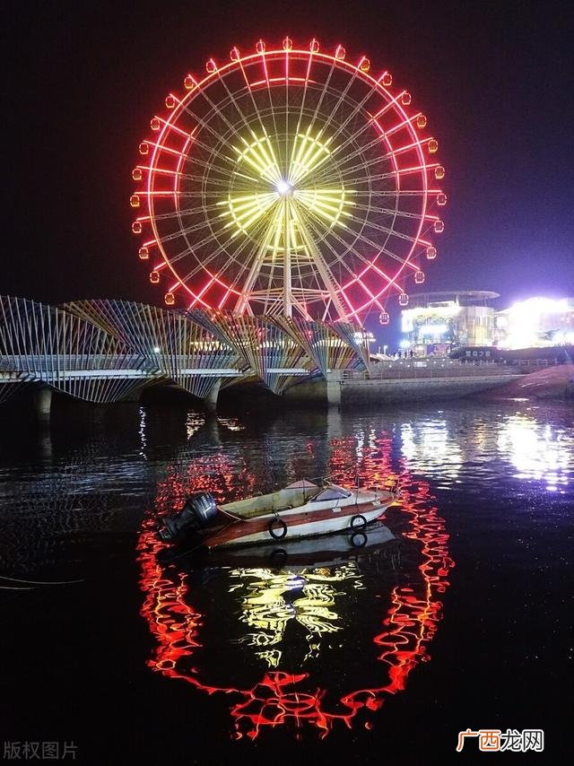 大海图片夜景真实照片 海边城市图