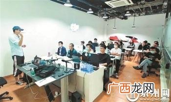 无人机创业计划书2000字 创业计划书2000字以上