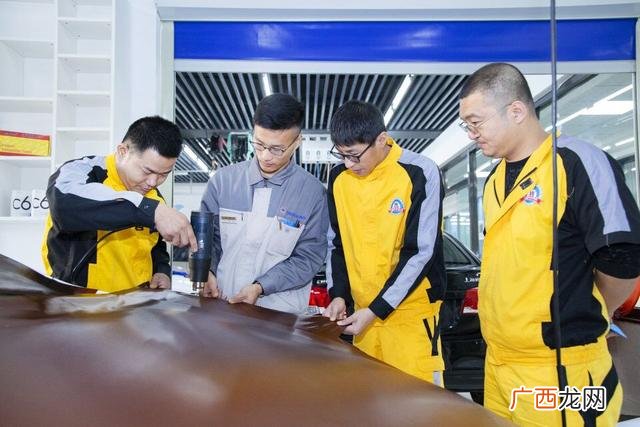 想开个公司怎么找项目,想创业大学应该学什么专业