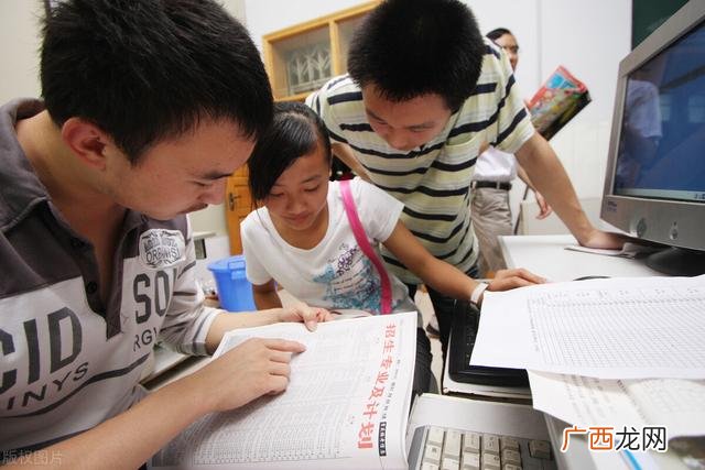 目前学什么手艺前景好,学什么吃的手艺好