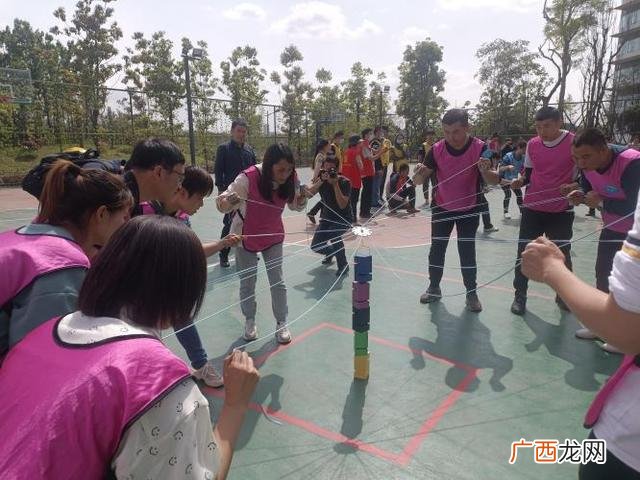 红色运动会项目名称 红色趣味运动会