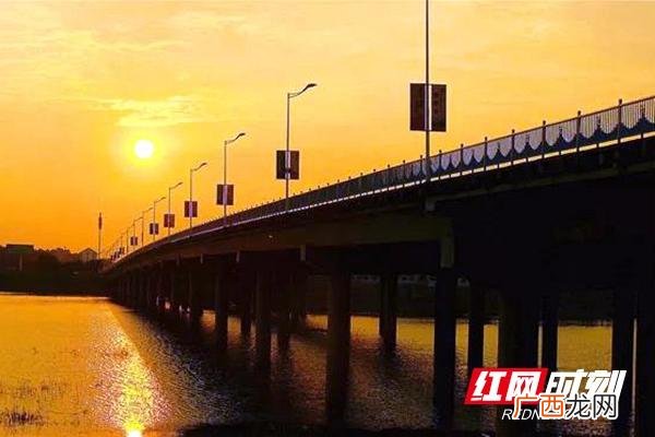 室内装修资质证书乙级 装修公司资质证书图片