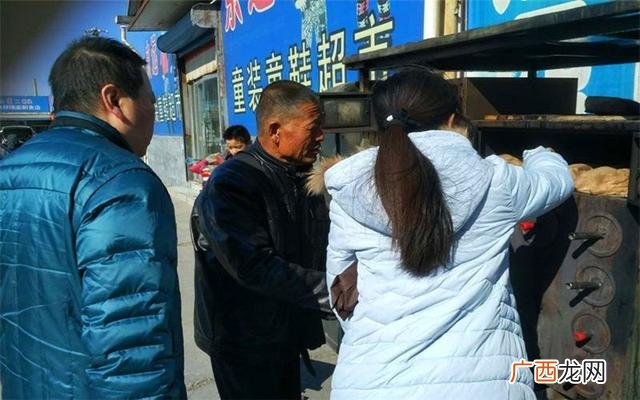 小镇上开什么店独特的,2021在镇上做什么小本生意赚钱