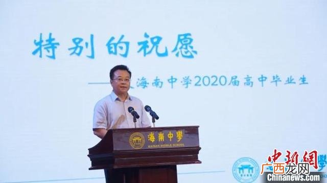 赞美成功企业家的诗句 赞美创业者的成语