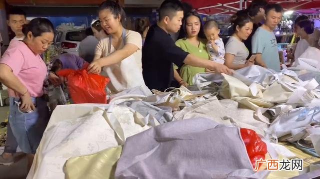 摆地摊卖什么最赚钱,做地摊生意卖什么好