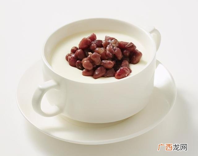 家庭双皮奶的简单做法 奶茶超简单做法