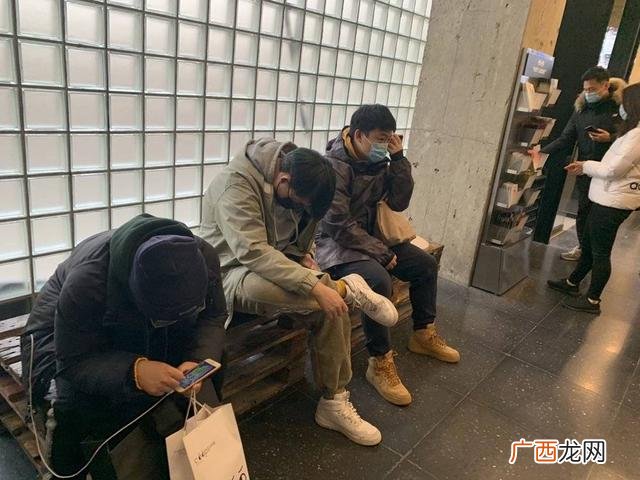 黑洞美妆官网加盟,黑洞投资做什么的