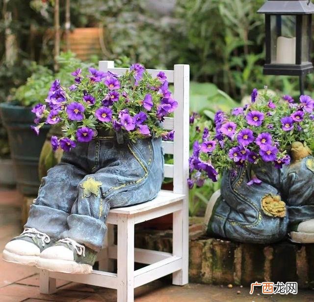 洗衣液桶制作花盆图片 洗衣液空瓶的利用